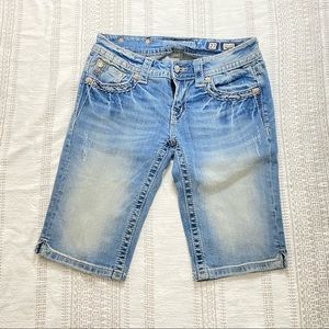 Miss me denim Bermuda shorts size 27